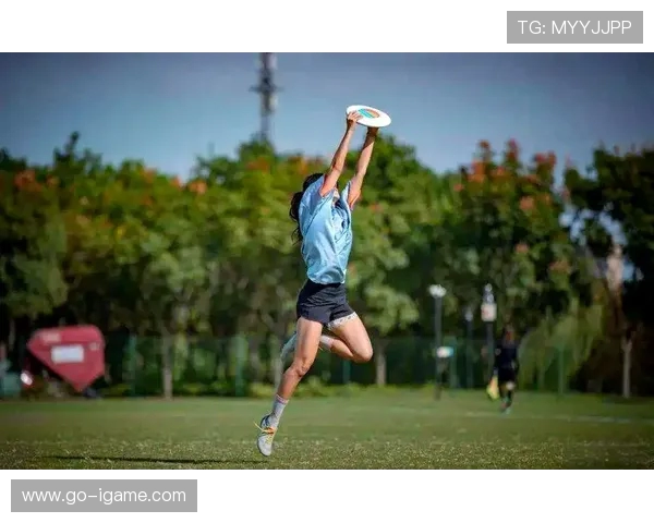 飞盘运动的魅力与挑战陈强分享他的飞盘生涯与成长故事